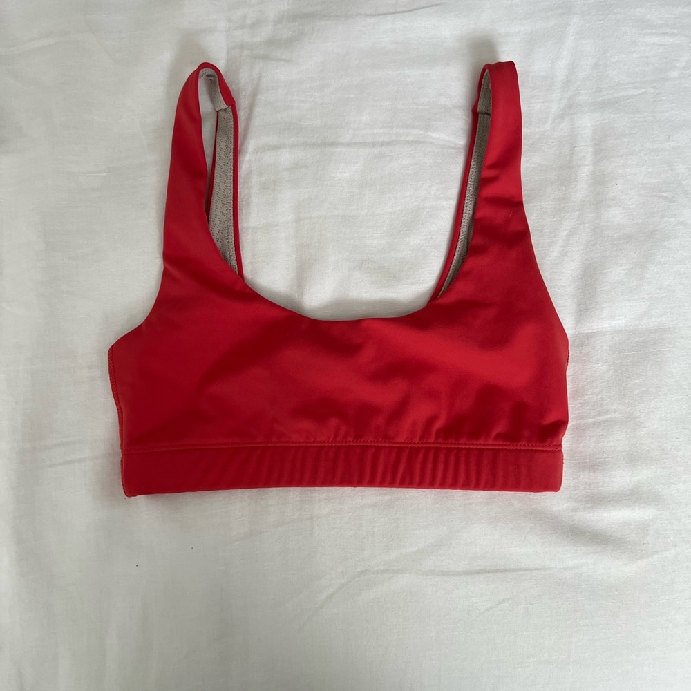 Vuori daily bra
